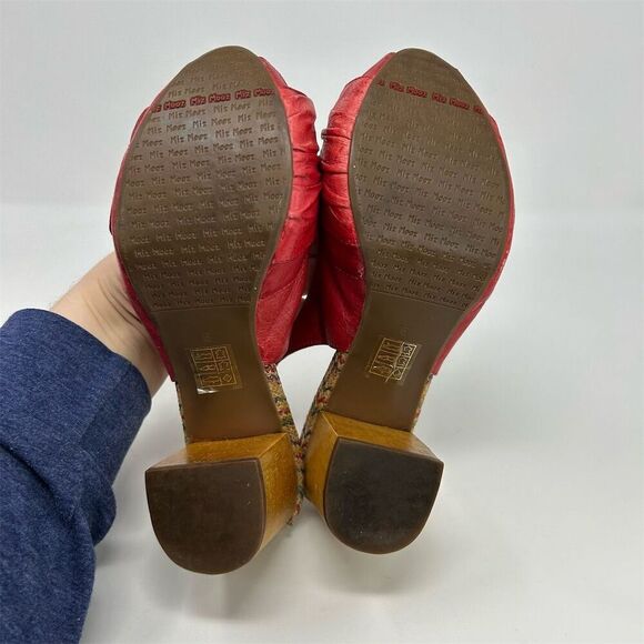 Miz Mooz Violin Red Leather Slingback Peep Toe Pumps Size 6 Button Detail - Picture 9 of 13